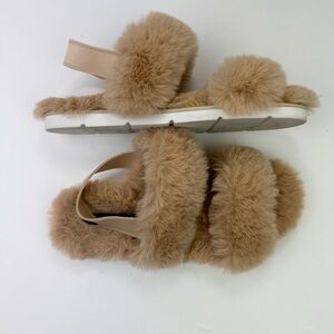 DOLCE VITA Tan Paxxy Faux Fur Sandal 8